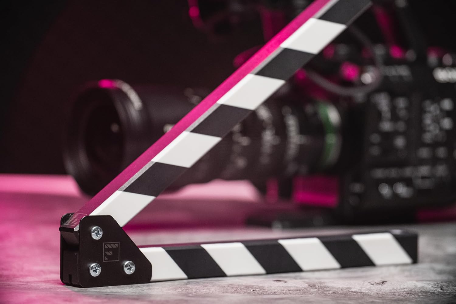Filmsticks All-Weather Clapper Sticks MEDIUM, 280 x 44 x 20 mm, ABS Resin Replacement Clapper Sticks with 3.5 mm Insert, Professional Film Slate Sticks for Film &amp; TV Production